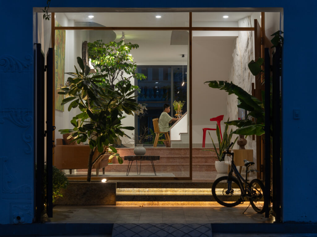 Không gian rộng mở và liền mạch tạo nên sự kết nối tinh tế giữa các khu vực sinh hoạt.